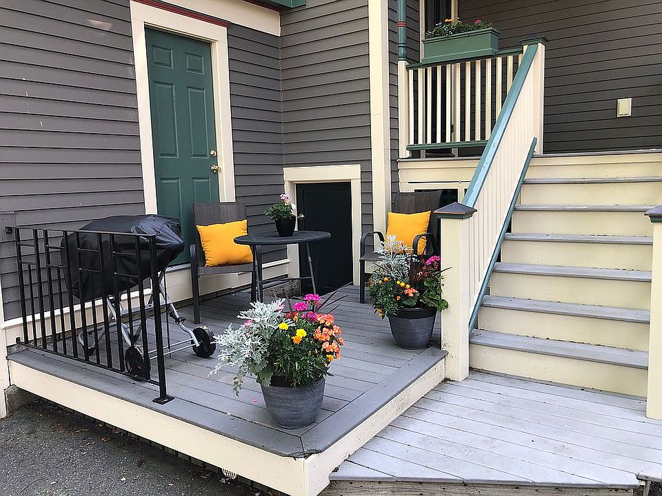 2nd image of 14 Winnemay St