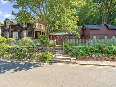 157 E Broadway, Roslyn, NY, 11576