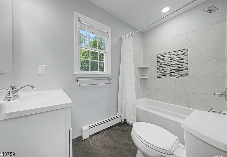 8 Oak Rd — Photo 21