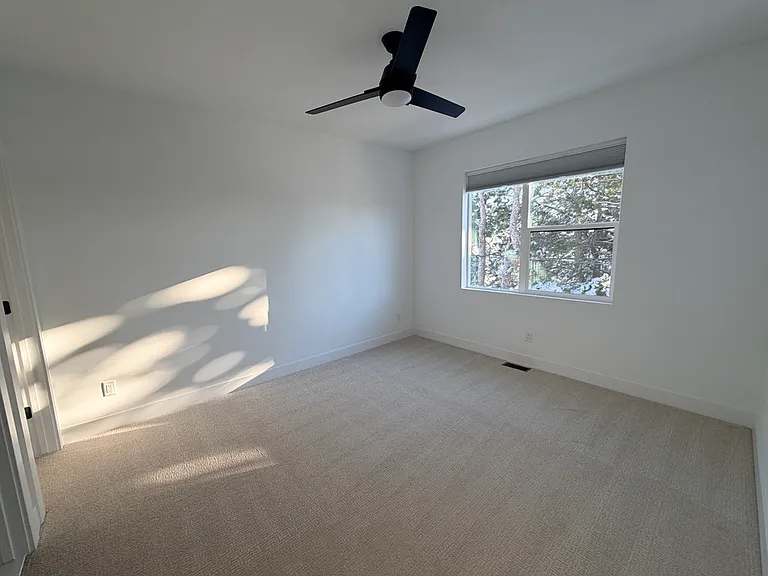 2172 Applewood Dr — Photo 31
