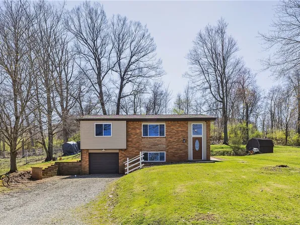 3324 Cassius St, Pittsburgh, PA 15235