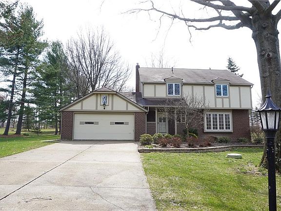 5th image of 3223 Country Club Dr