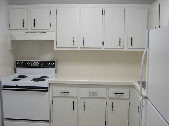 5th image of 7865 Camino Real #L-118