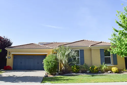 1378 Seymour Cir Photo 1