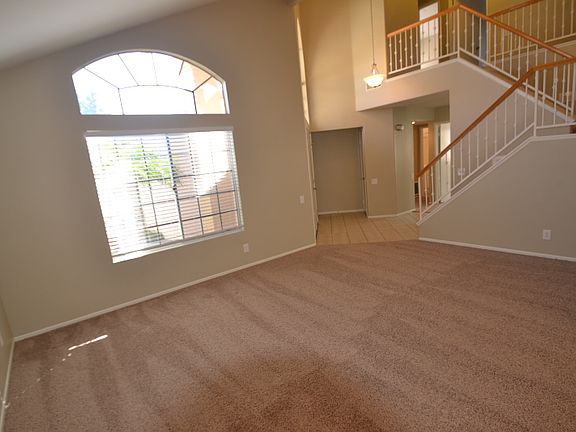 3rd image of 7846 Boxwood Ct