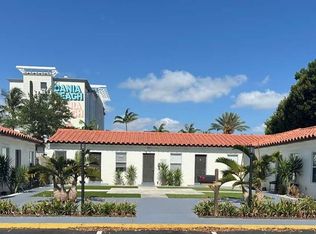26 SE 1st Ave #5, Dania, FL 33004