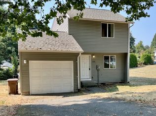 11406 S Forest Ridge Rd, Oregon City, OR 97045