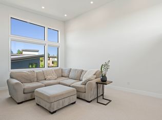 19142 Gateway Loop, Bend, OR 97702