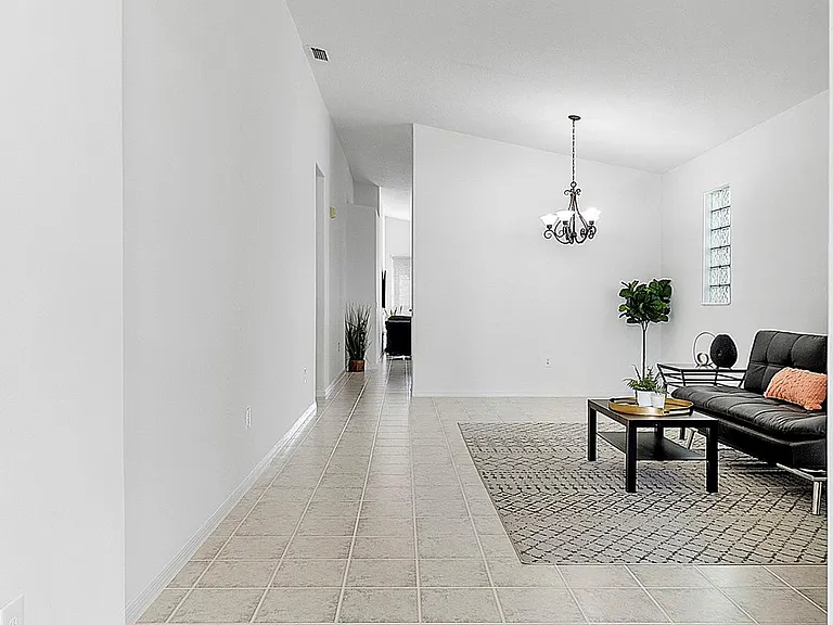 5385 NW 124th Way — Photo 3
