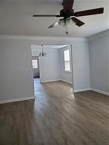 2 bed, 1.0 bath, 1306 sqft, $1,700 — Photo 2