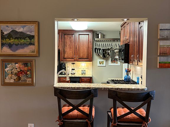 4th image of 3636 Taliluna Ave