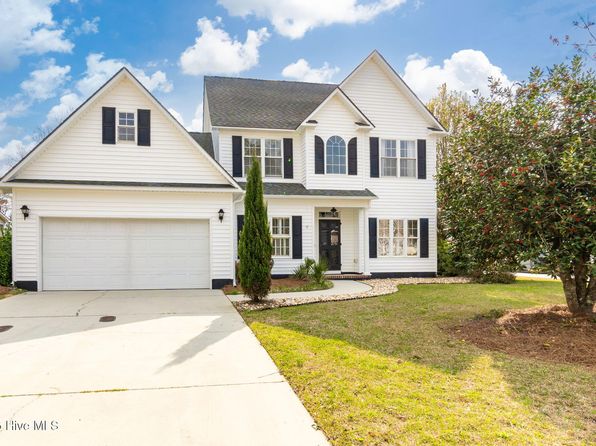 111 Plantation Circle, Beaufort, NC 28516