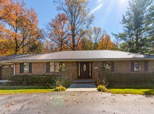 589 Powers Rd, Manchester, TN 37355