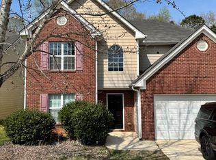 121 Avonwood Cir, Locust Grove, GA 30248