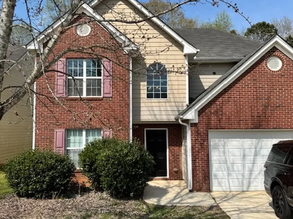 121 Avonwood Cir, Locust Grove, GA 30248