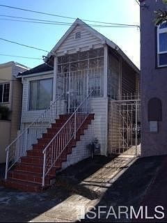 1st image of 589 Bellevue Ave