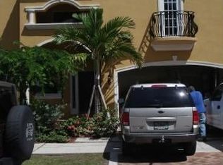 486 SW 5th St #S, Fort Lauderdale, FL 33315