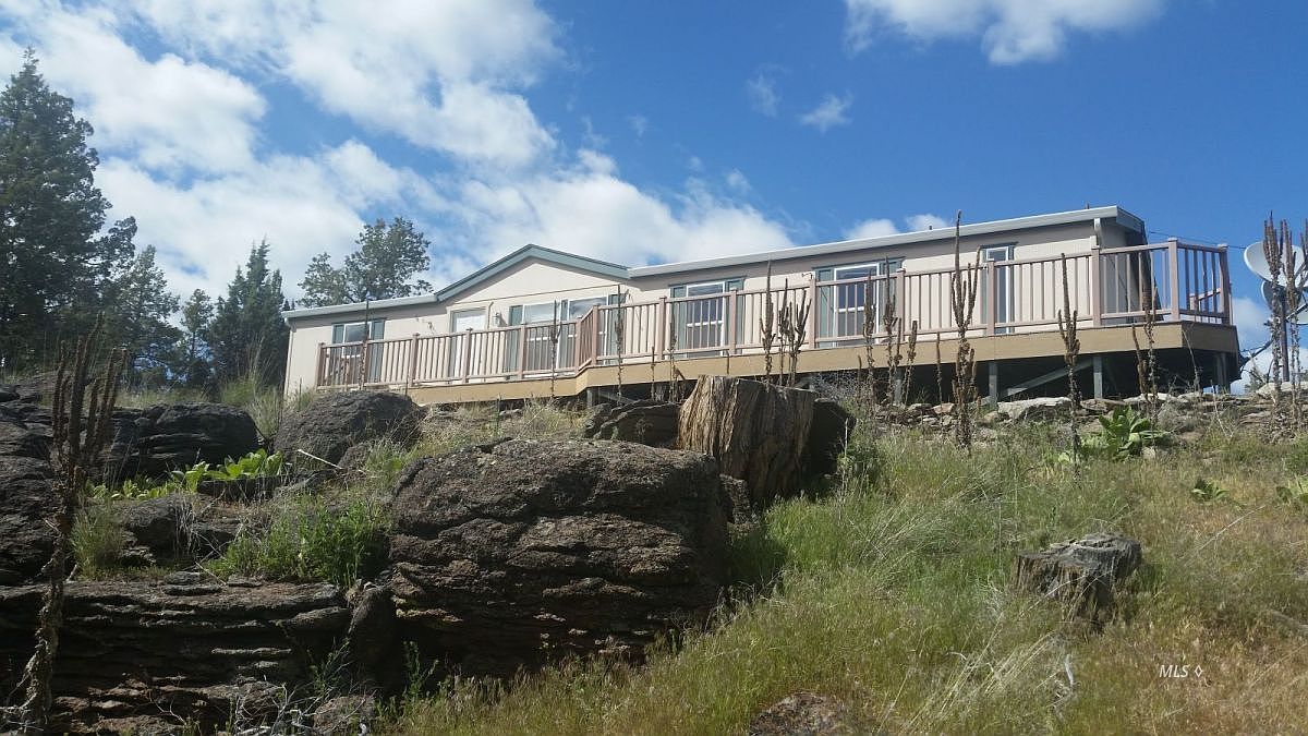 20 Buggy Trace Rd, Canby, CA 96015 Zillow