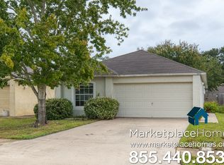 8451 Oak Crossing Dr W, Jacksonville, FL 32244