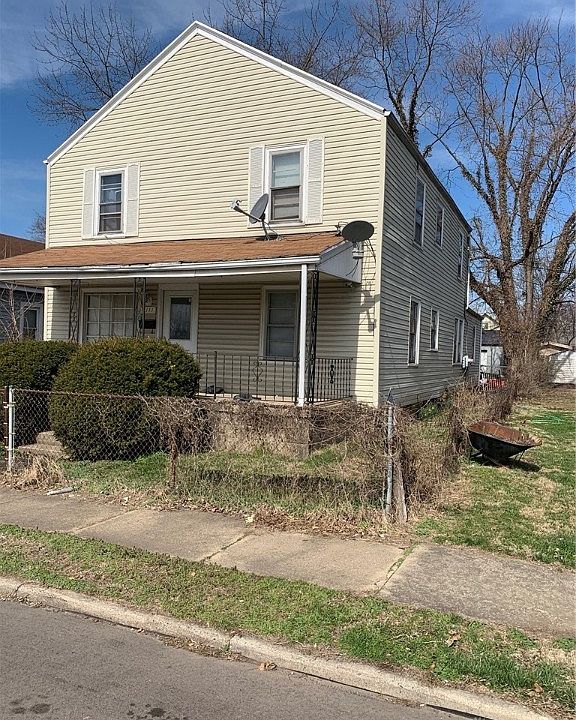 2nd image of 2111 Roosevelt Blvd