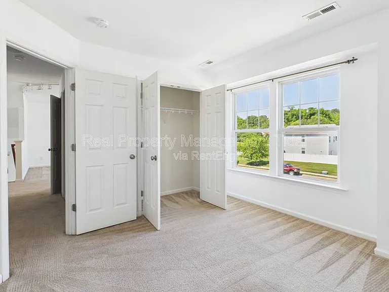 205 Cheeseman Rd — Photo 26