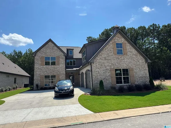 141 Glengerry Dr, Pelham, AL 35124
