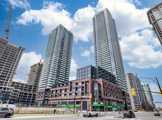 4130 Parkside Village Dr #2211, Mississauga, ON L5B 0L7