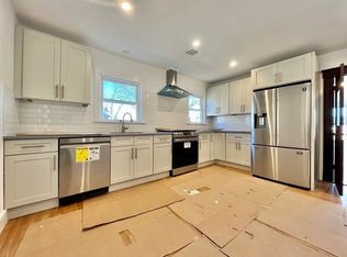9-11 Maplewood St, Watertown, MA 02472