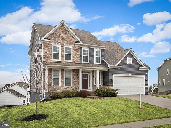 3rd image of 551 Spring Green Ct