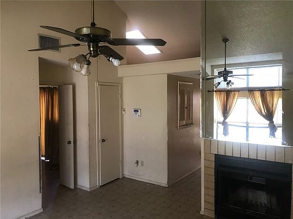 5th image of 10720 E Crest Ln