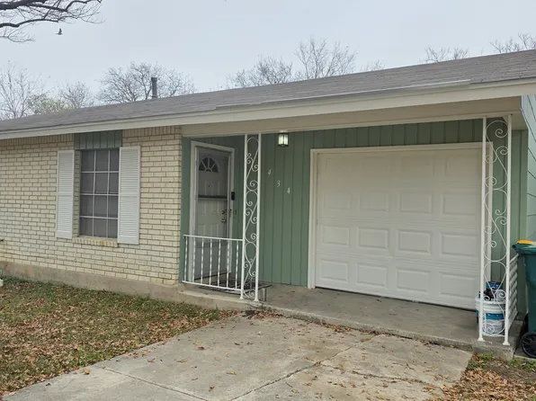 434 W BYRD BLVD, Universal City, TX 78148
