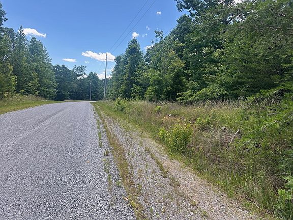 3rd image of 103 Chesadu Cir