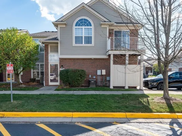 15357 Yale Dr, Clinton Township, MI