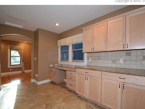 5th image of 314 Custer Ave