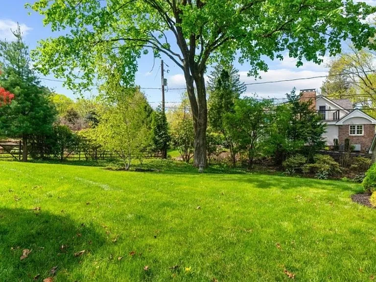 Spacious backyard...