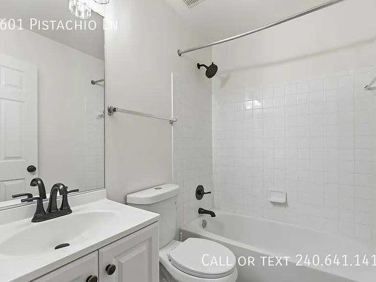 4601 Pistachio Ln — Photo 18