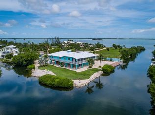 17260 Oleander Ln, Sugarloaf Key, FL 33042