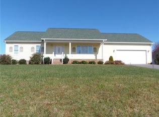 2740 Judea Dr, Conover, NC 28613