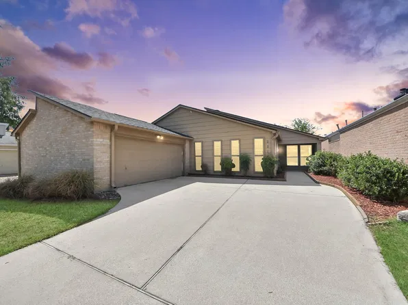 2210 Linea Del Pino St, Houston, TX 77077