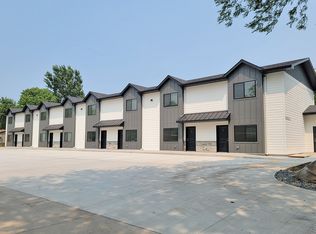 907 5th Street South, Brookings, SD 57006