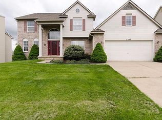 2347 Timbercrest Ct, Ann Arbor, MI 48105