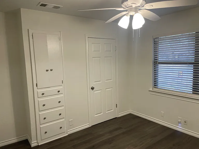 1045 Custer Rd — Photo 39