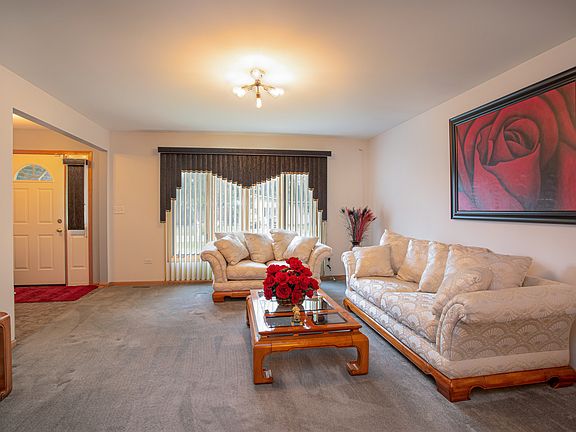 3rd image of 17324 Throop St