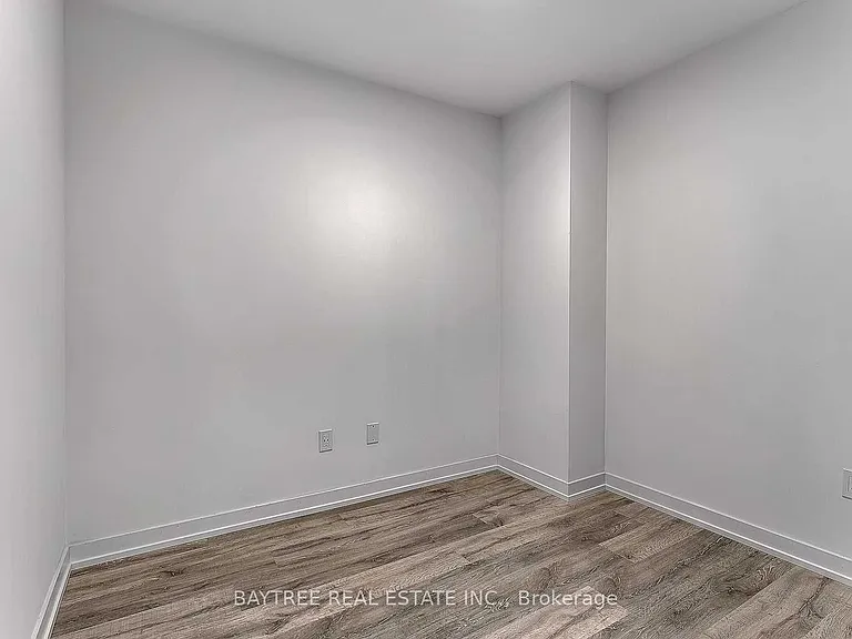2 Augusta Ave #908 — Photo 14