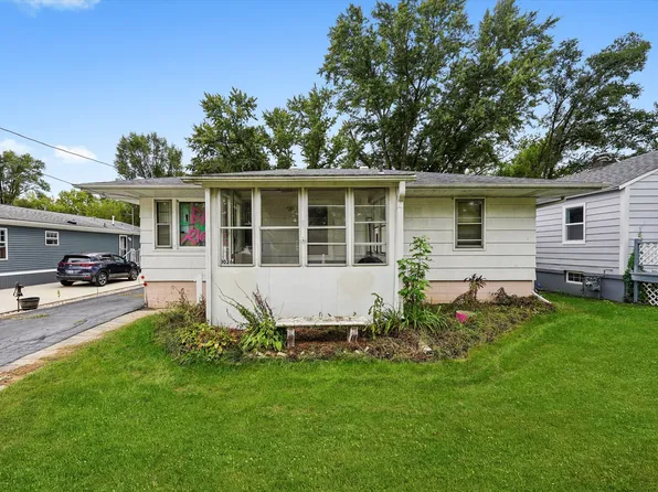 1026 Catalpa St, Marseilles, IL 61341