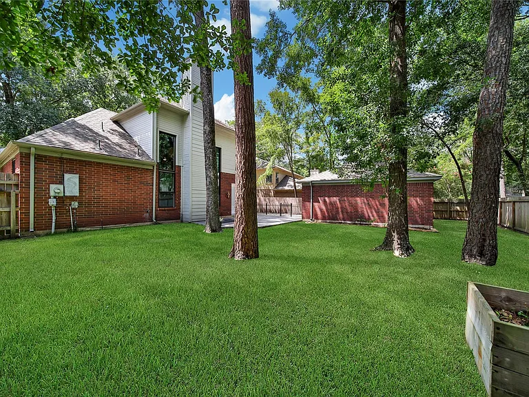 11 Windledge Pl — Photo 30