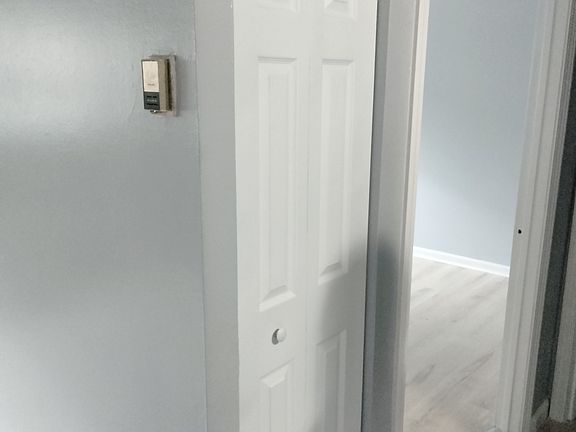 3rd image of 3102 Archwood Ave APT 112