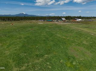 1950 Silver Lake Rd, Chiloquin, OR 97624