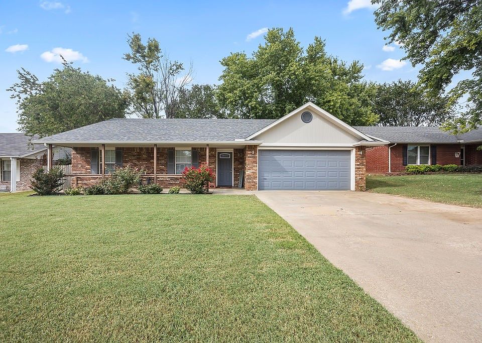 1st image of 4468 W Chaparral Ln