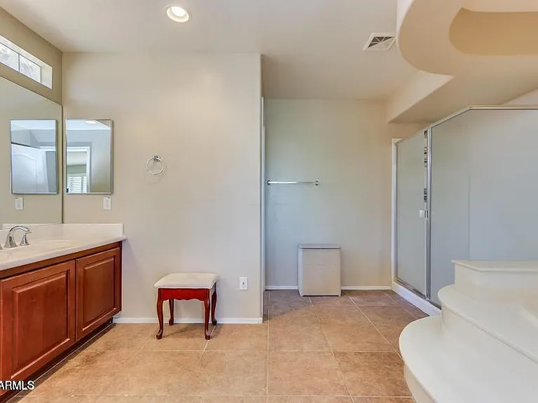 1705 E Coconino Dr — Photo 28